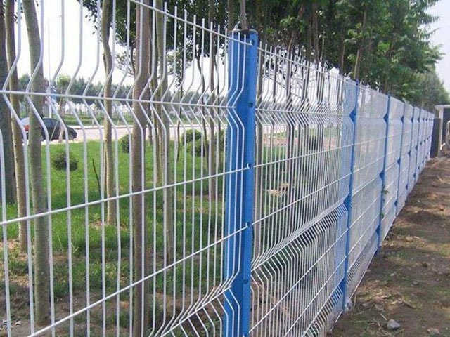 桃型柱护栏网 桃型柱护栏网